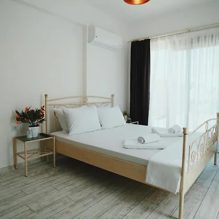 Skull Boutique Hotel 4*